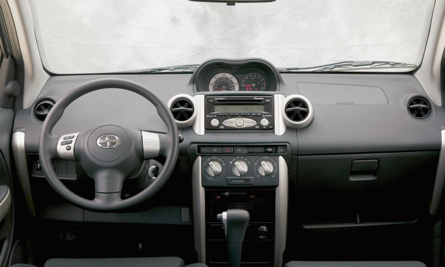 2006 Scion xA interior 019 - Toyota USA Newsroom