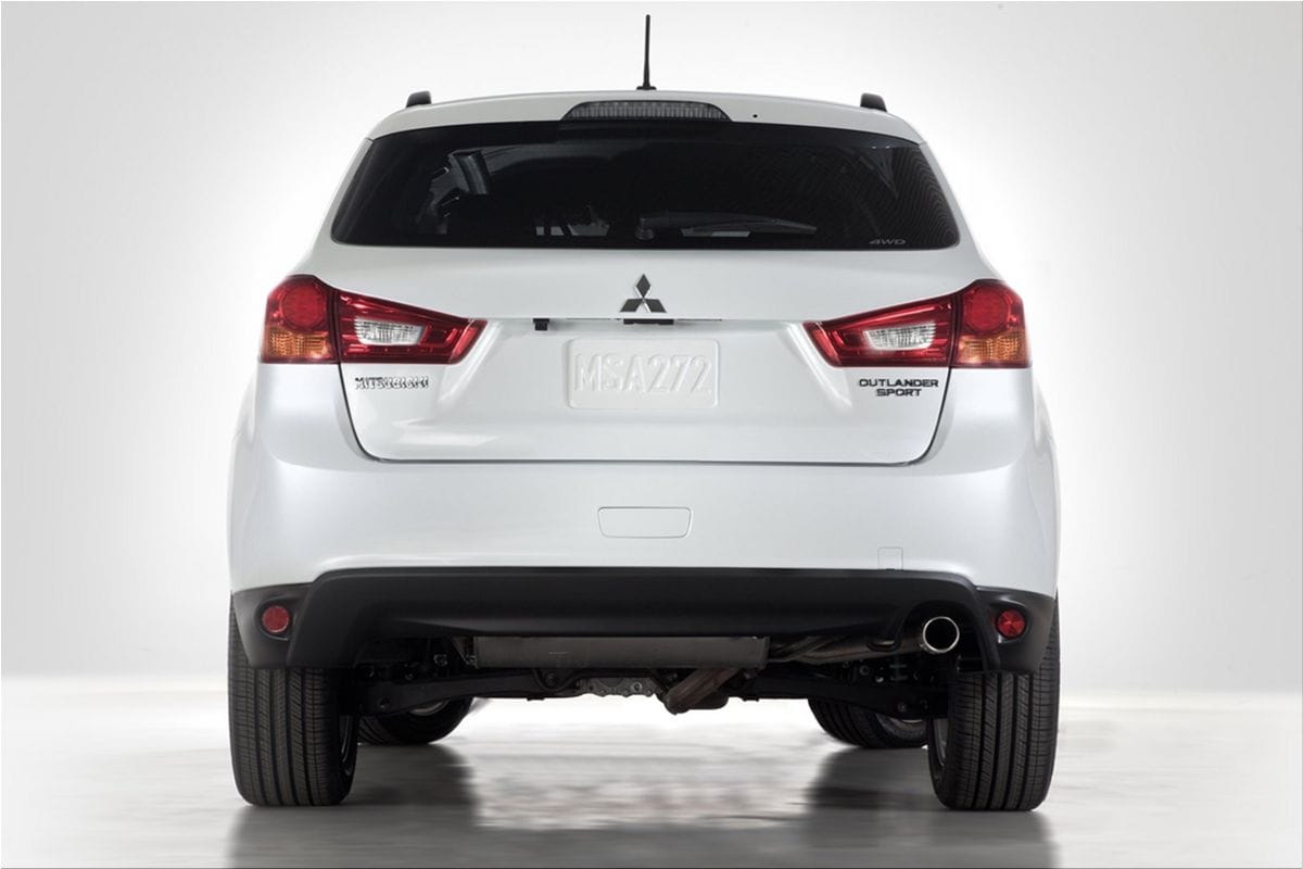 Mitsubishi Outlander Sport - simple and clean shape | Car Division