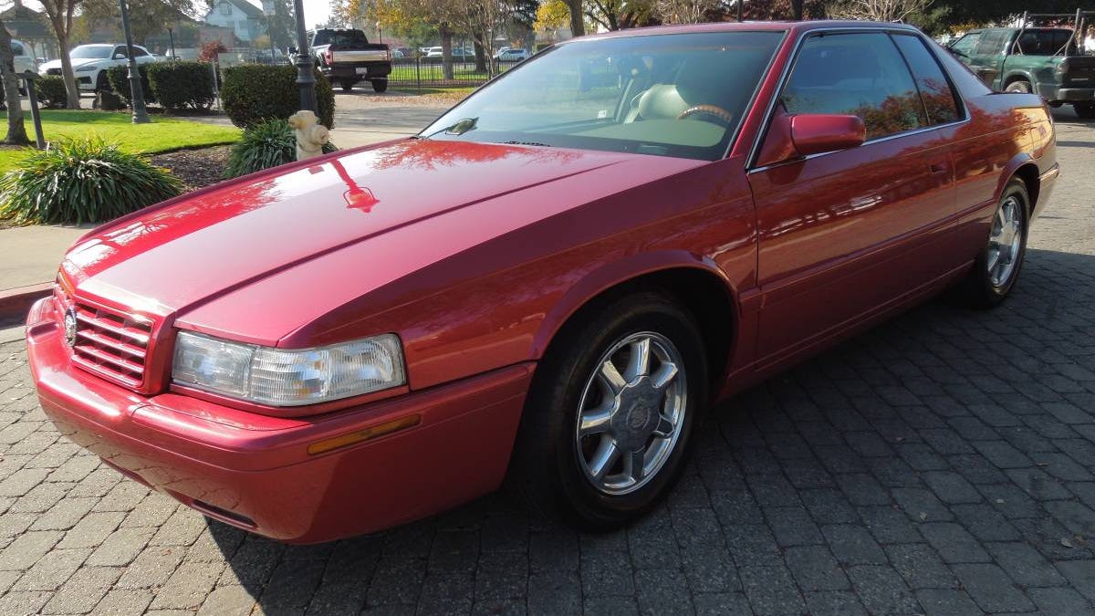 At $10,999, Is This Low-Mileage 2001 Cadillac Eldorado A Deal?
