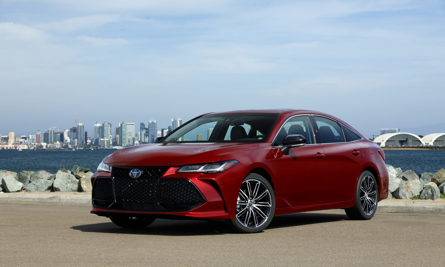 All-New 2019 Toyota Avalon Beams Effortless Sophistication, Style, and  Exhilaration - Toyota USA Newsroom