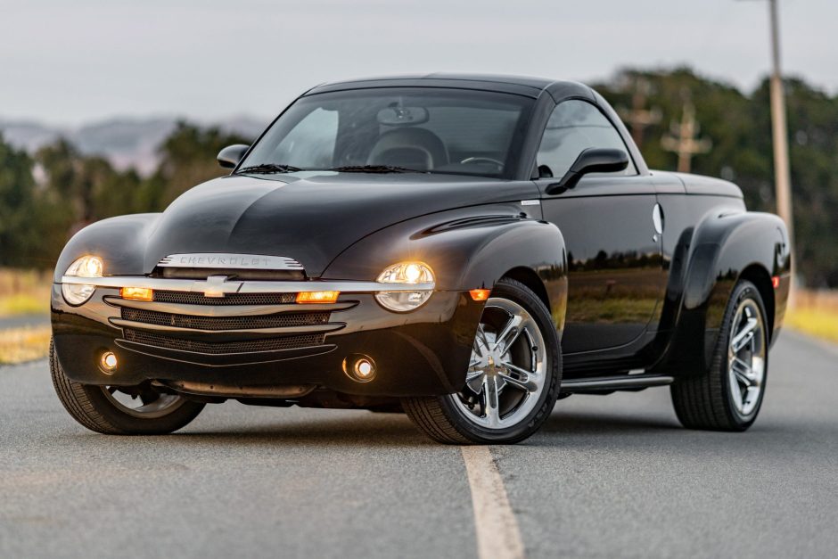 No Reserve: Supercharged 23k-Mile 2006 Chevrolet SSR for sale on BaT  Auctions - sold for $38,000 on September 6, 2021 (Lot #54,615) | Bring a  Trailer