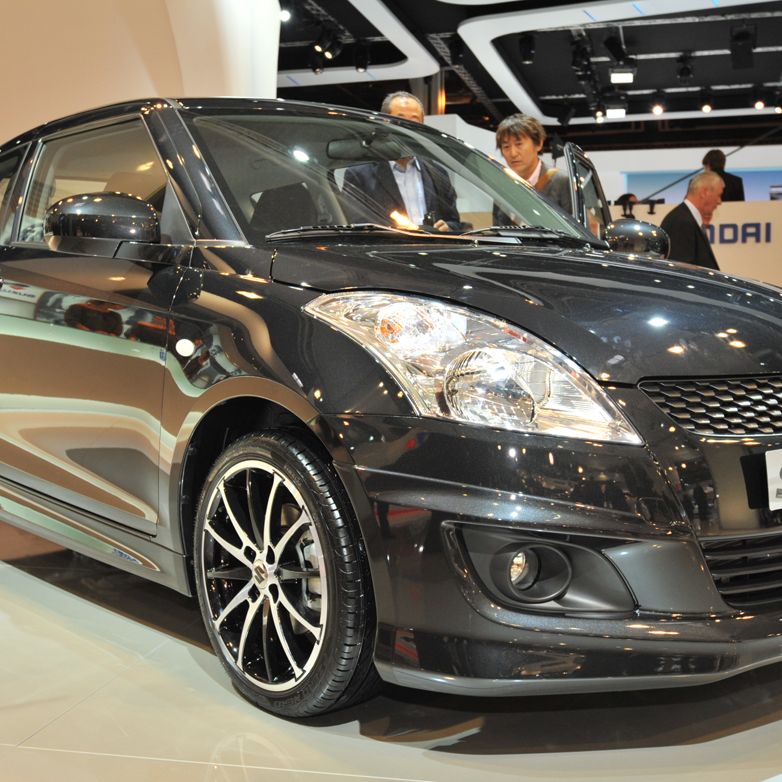 Suzuki Swift News: 2011 Suzuki Swift Debuts &#8211; Car and Driver