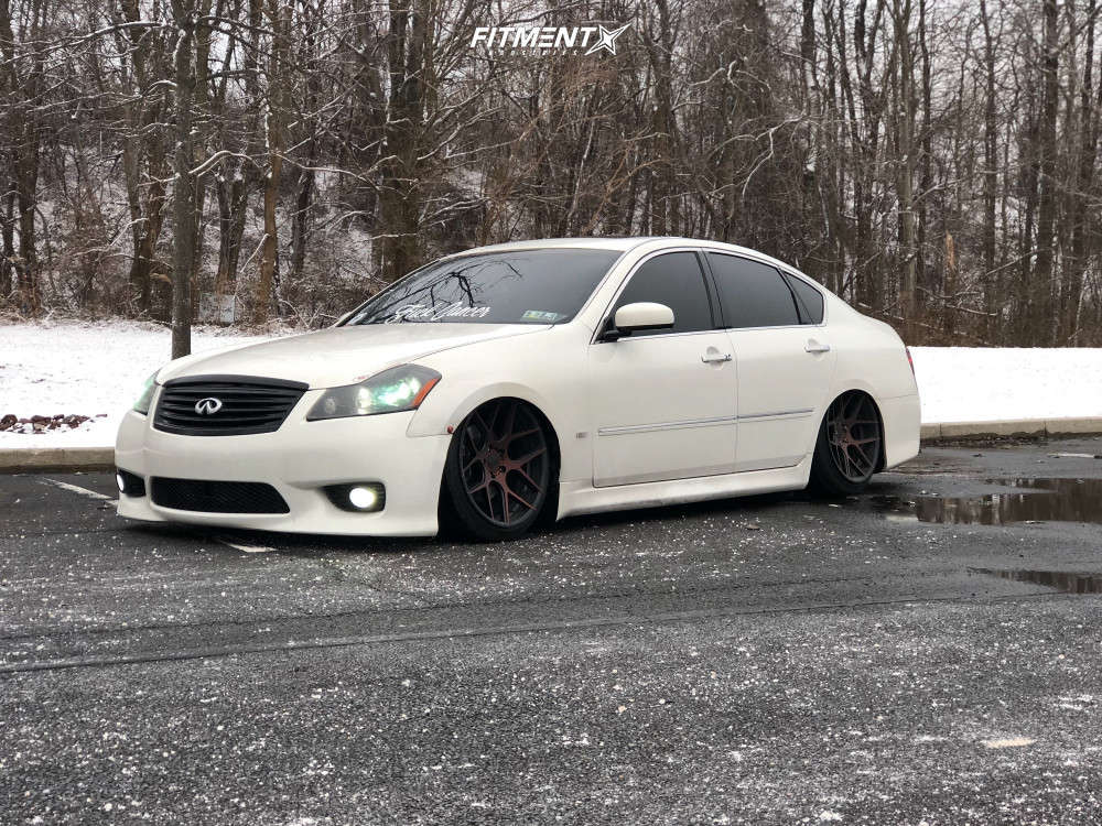 2008 INFINITI M35 Base with 20x10 Rennen International CLS4 and Nankang  235x30 on Air Suspension | 809408 | Fitment Industries