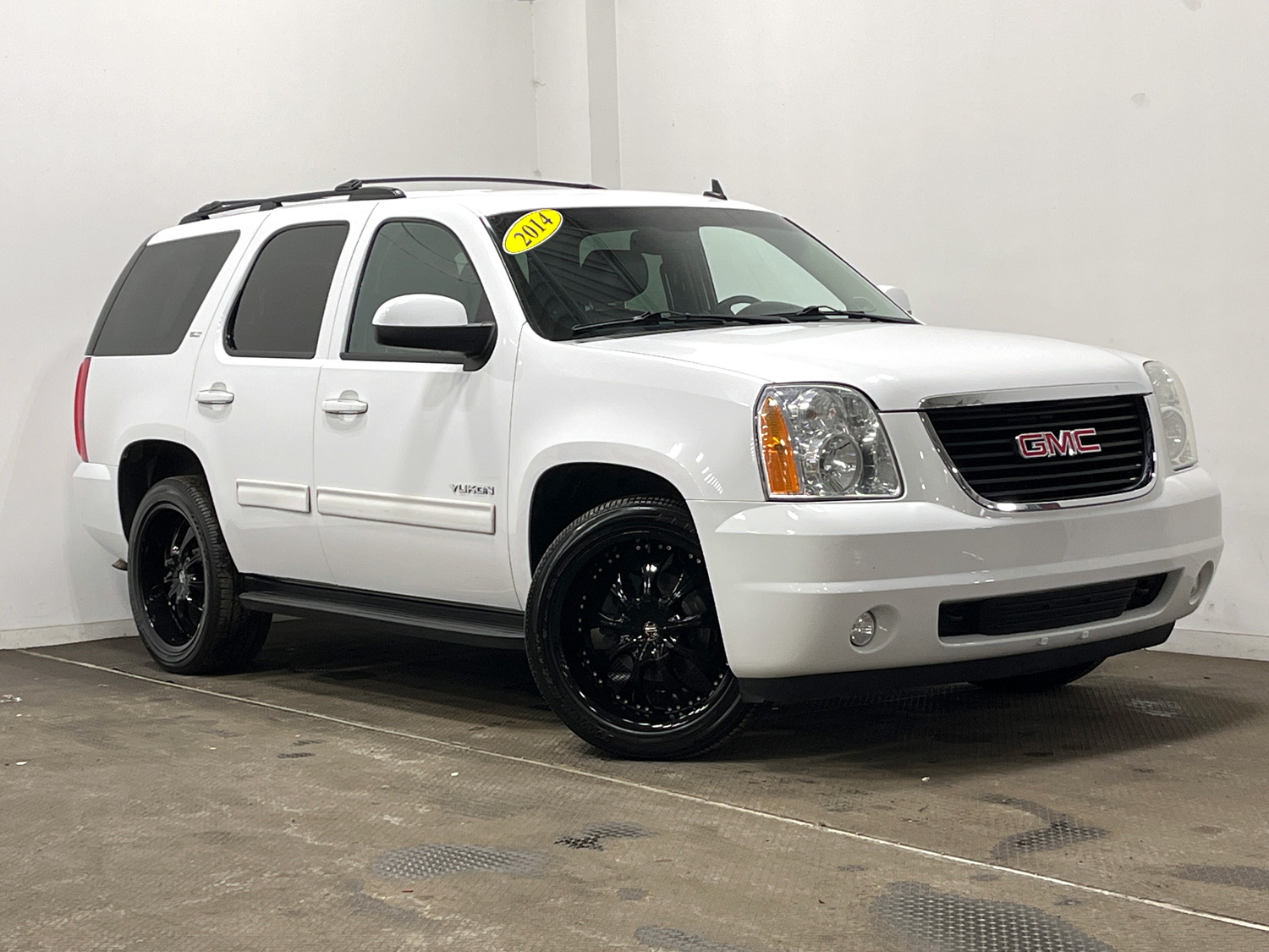2014 GMC Yukon White SUV - The Auto Warehouse