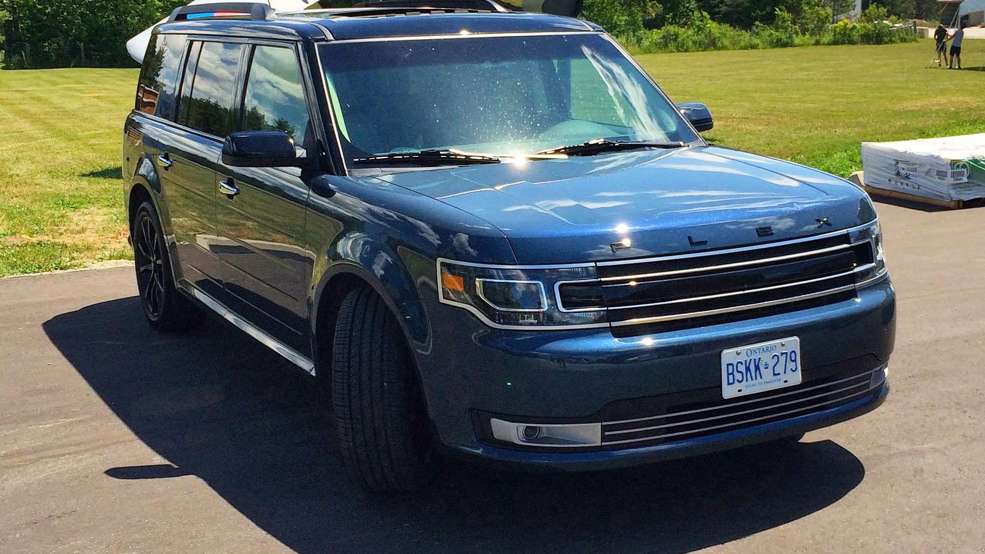 2016 Ford Flex Test Drive Review | AutoTrader.ca