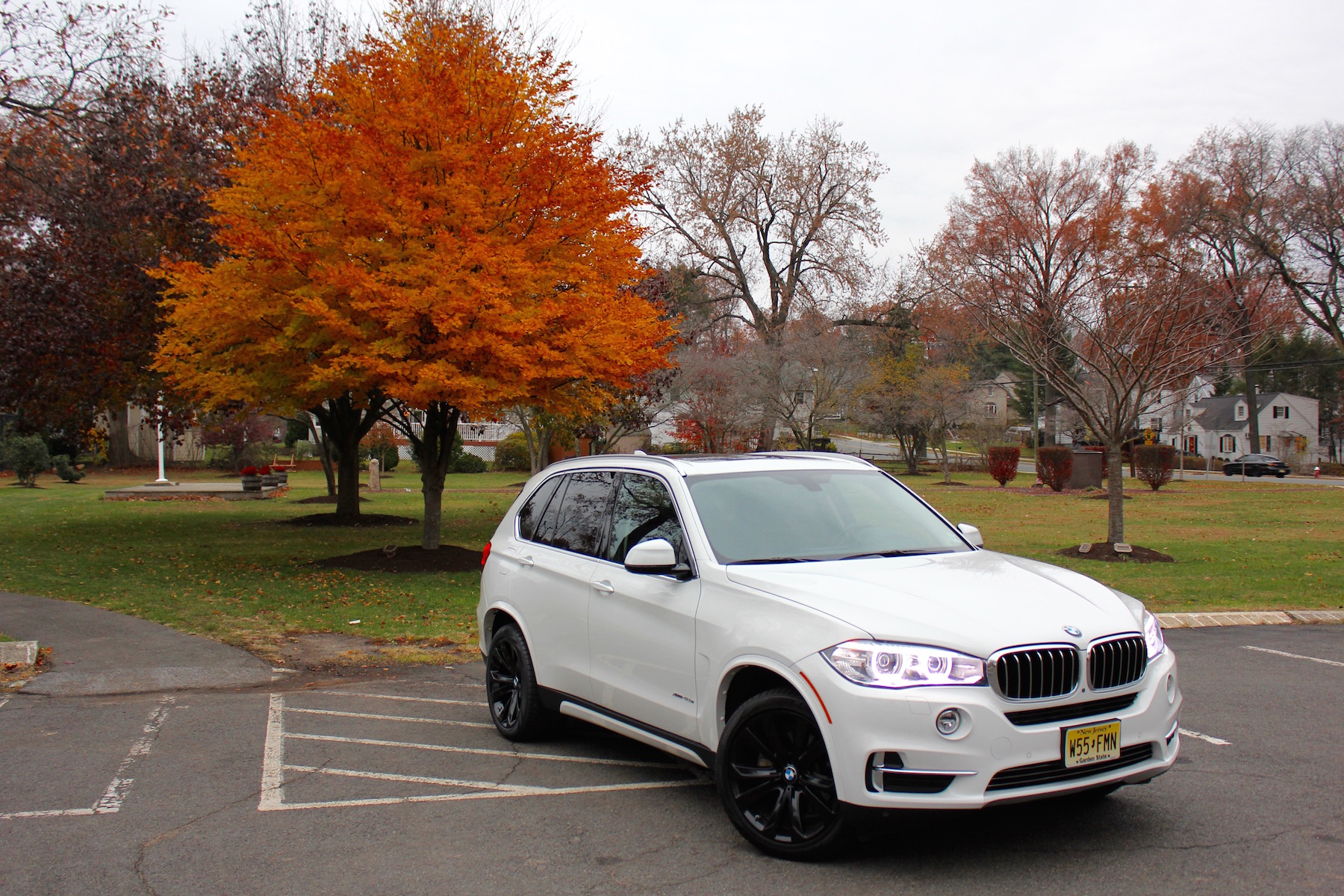 2017 BMW X5 xDrive40e iPerformance Review - The Manual