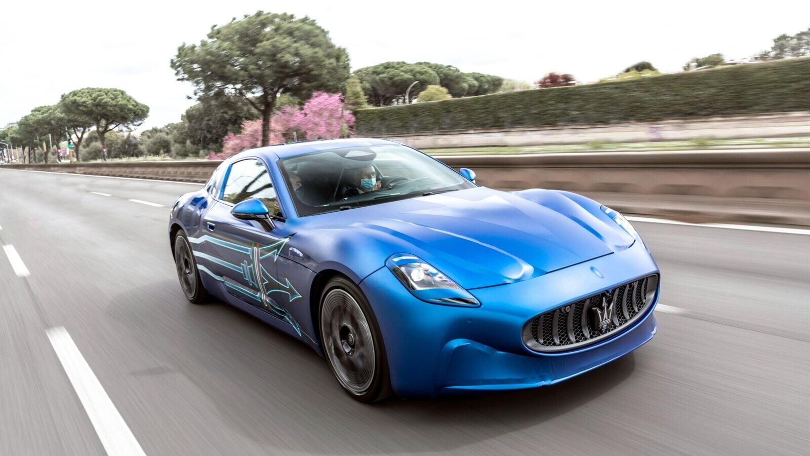 Maserati GranTurismo Folgore electric coupe claims to offer 1,200 hp | HT  Auto