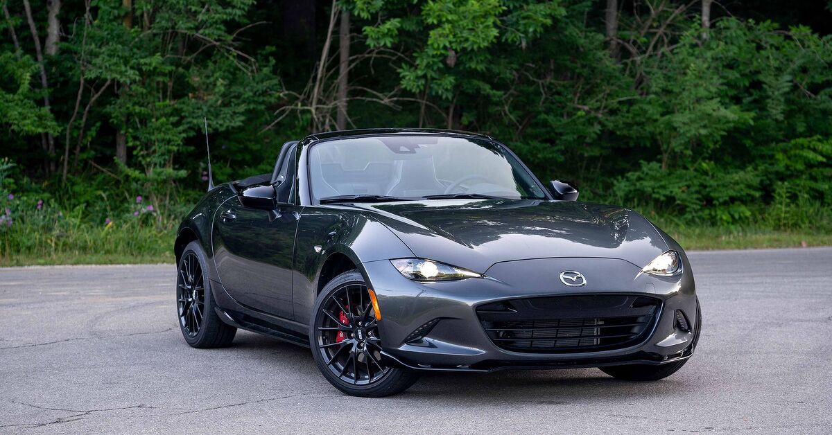 2022 Mazda MX-5 Miata Review - Driving Distilled | The Truth About Cars