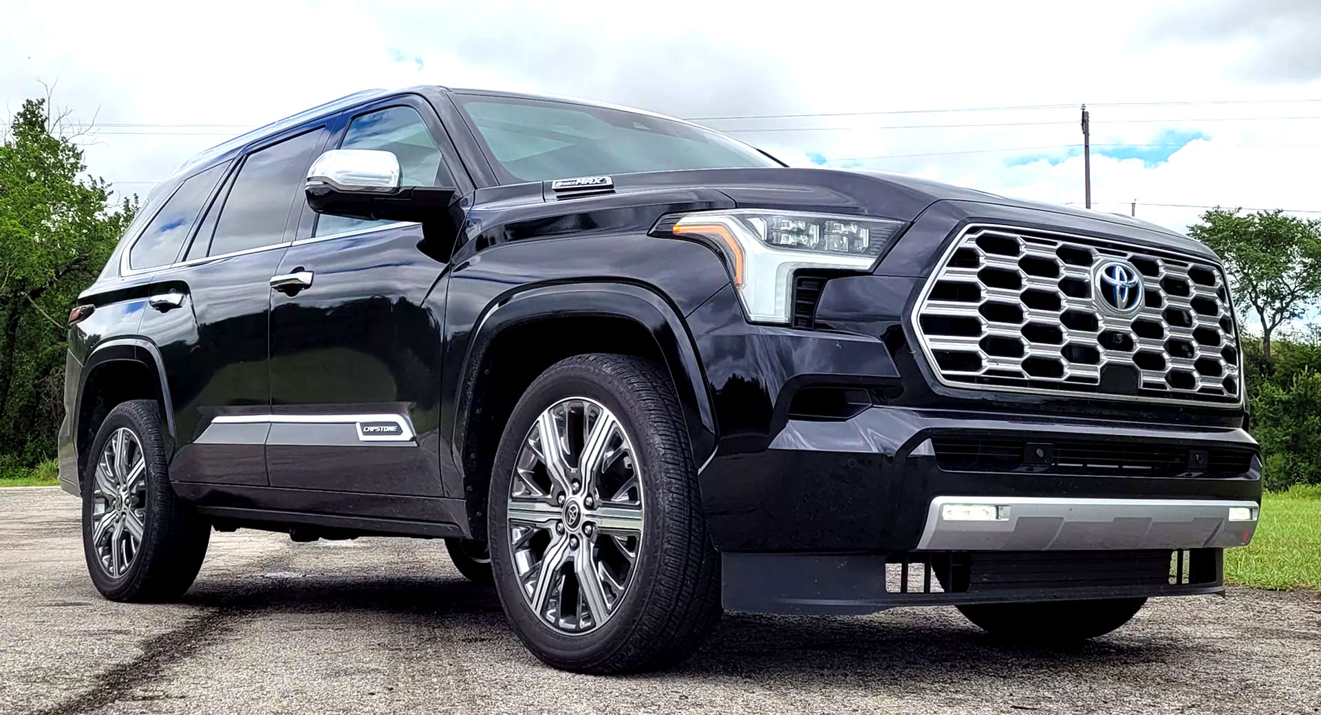 Driven: The 2023 Toyota Sequoia Packs 437 Hybrid Ponies And Looks Good  Doing It | Carscoops