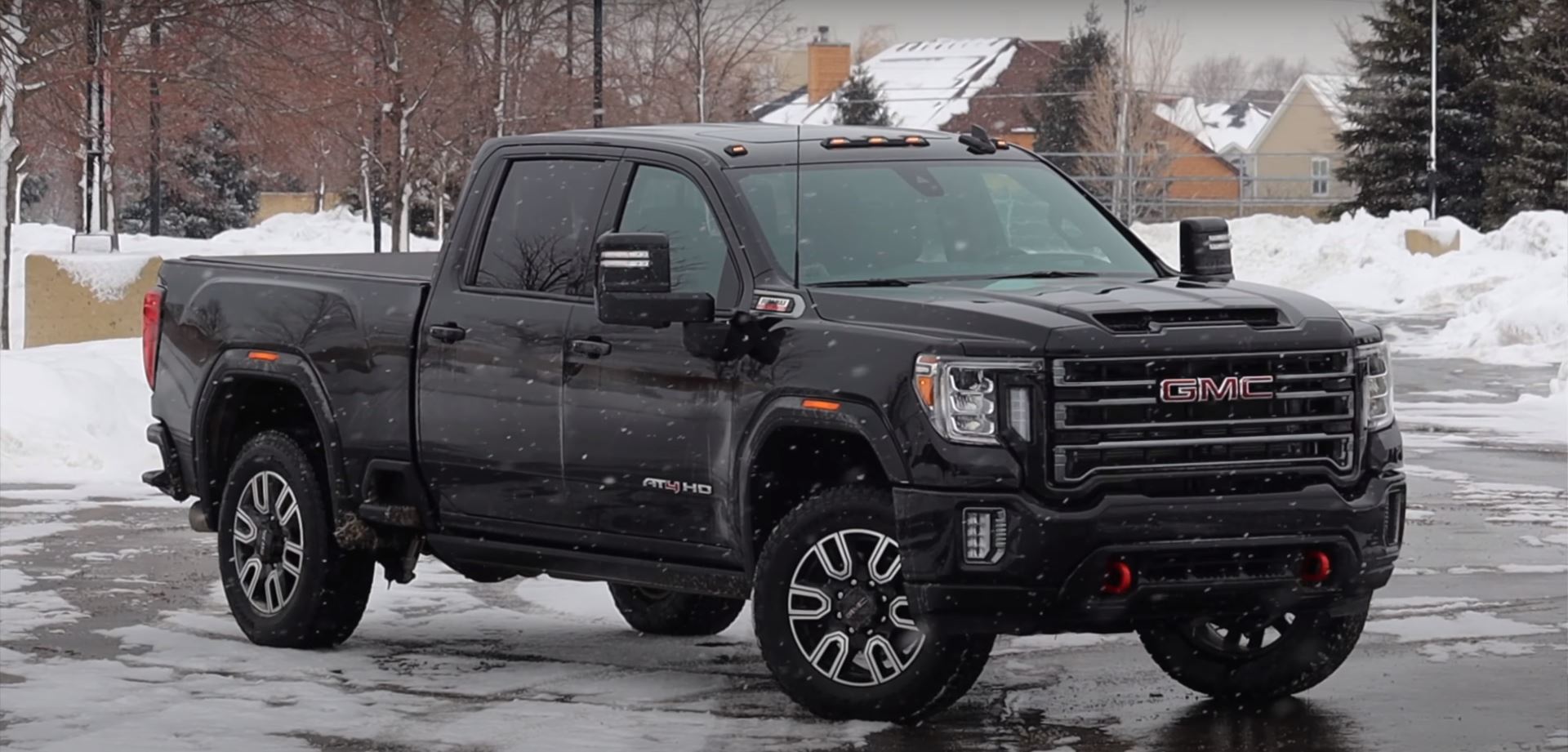 2021 GMC Sierra 2500 AT4 Gets Reviewed, Is Like an Apartment Building on  Wheels - autoevolution