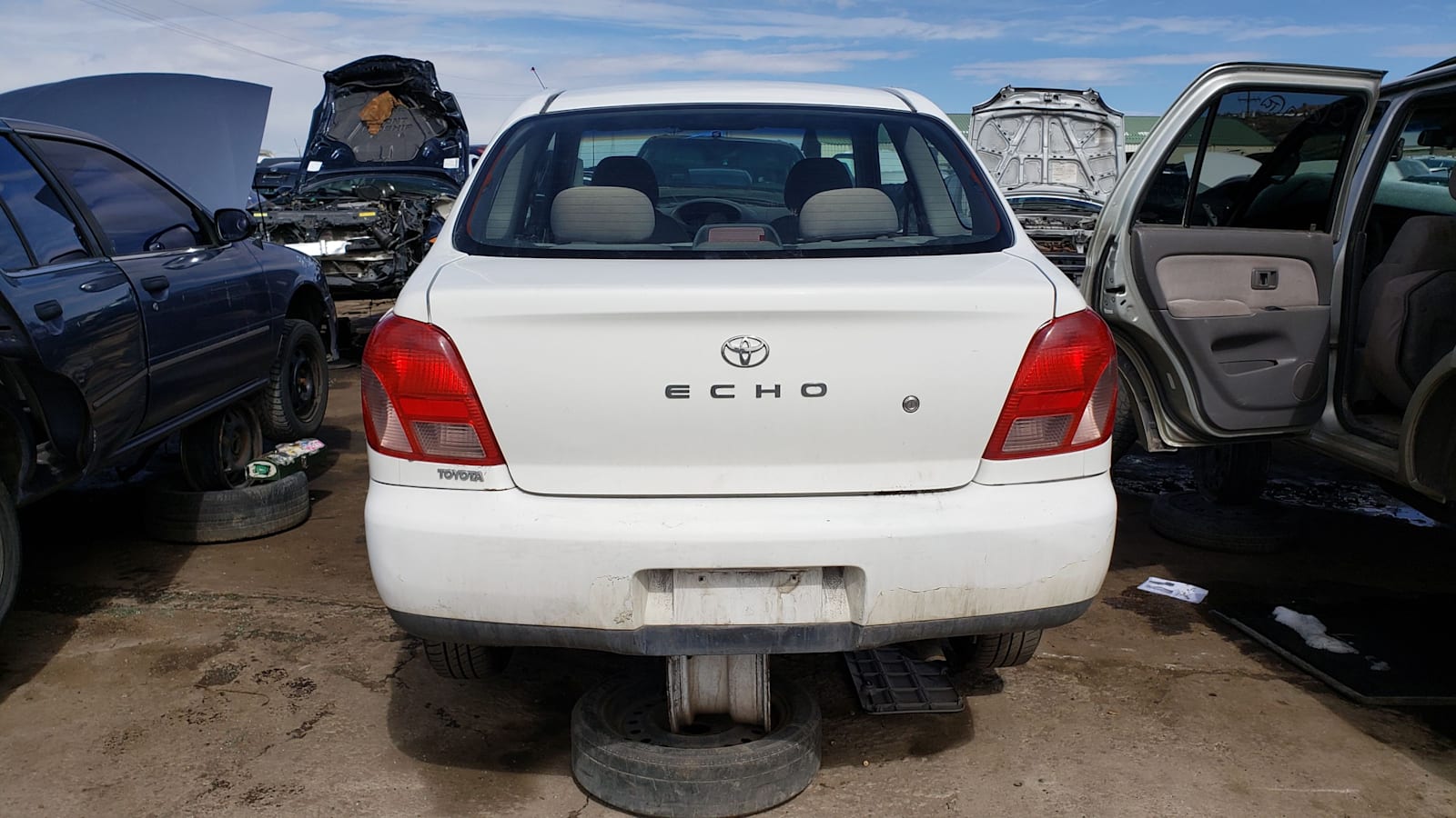 Junkyard Gem: 2002 Toyota Echo Coupe - Autoblog