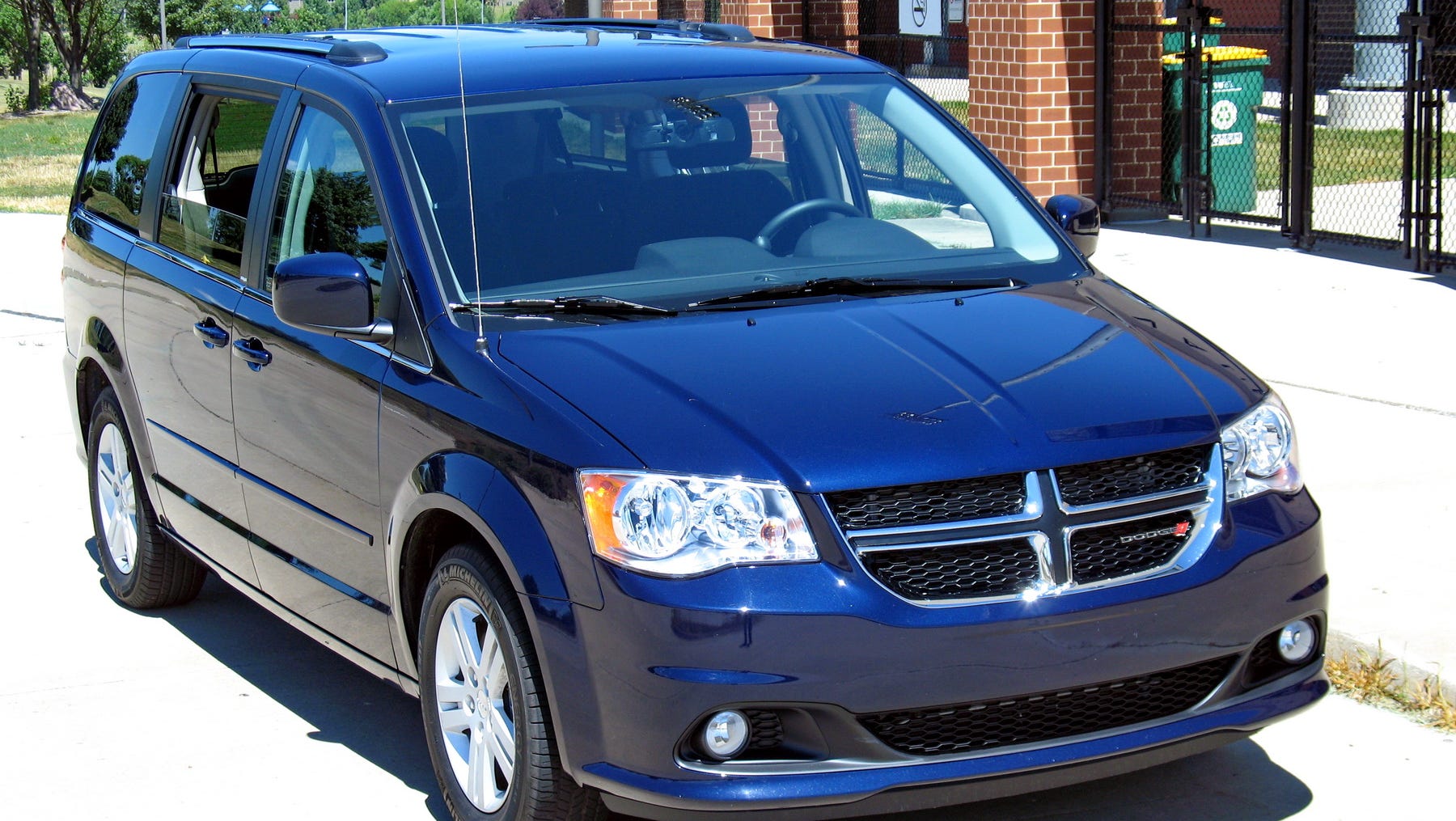 2014 Dodge Grand Caravan sets standard for minivans