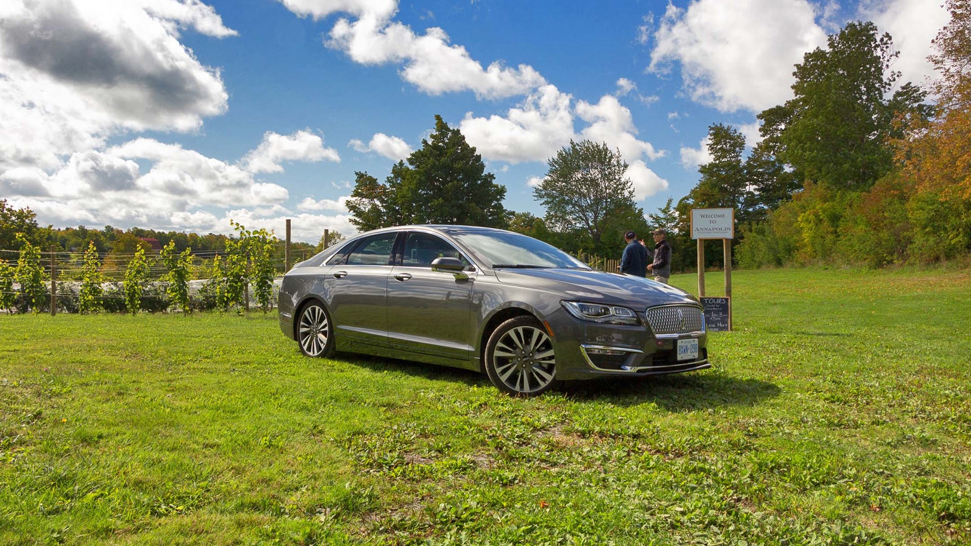 2017 Lincoln MKZ Hybrid Reserve Road Trip Test Drive Review | AutoTrader.ca