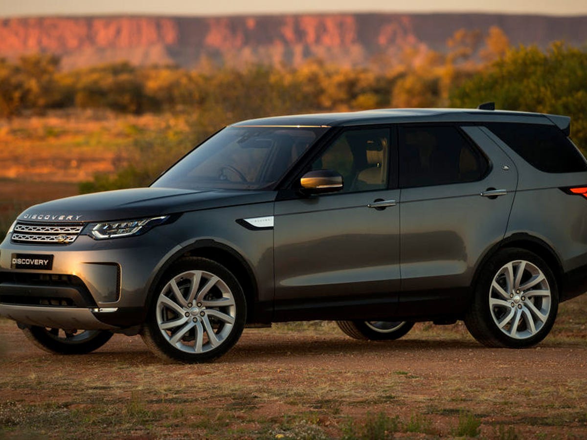 2018 Land Rover Discovery review: Off-road cred, on-road demeanor - CNET