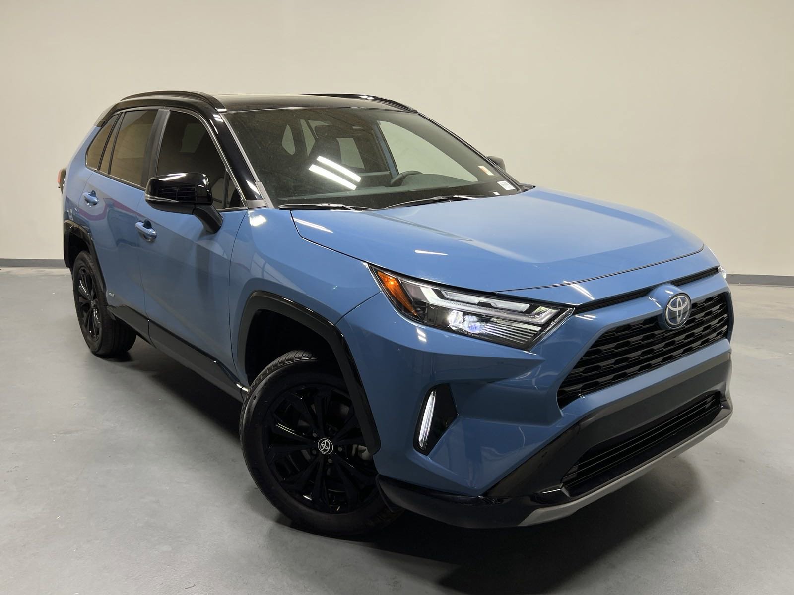 Pre-Owned 2022 Toyota RAV4 Hybrid XSE SUV in Cary #Q54029A | Hendrick Dodge  Cary
