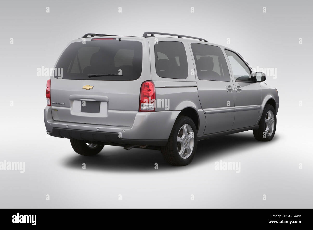 2007 Chevrolet Uplander LT in Silver - Rear angle view Stock Photo - Alamy