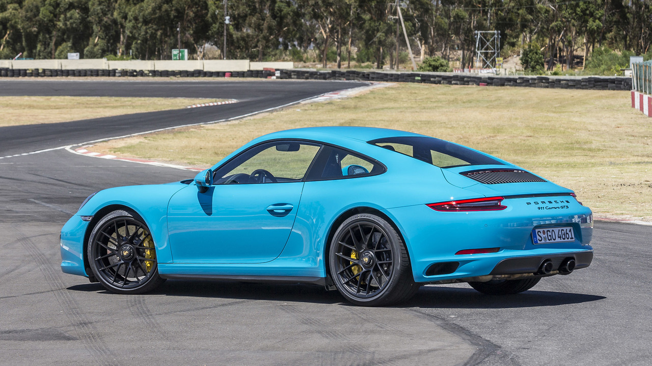 2017 Porsche 911 Carrera GTS First Drive: Falling for the middle child