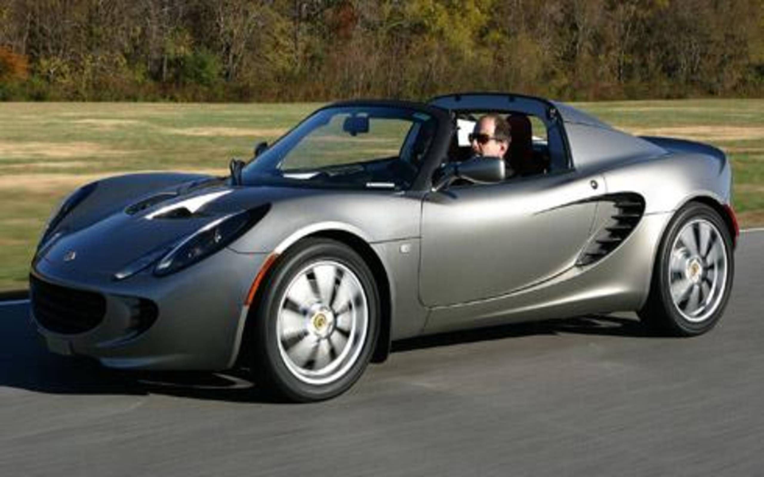 2006 Lotus Elise: Enhanced Elise: Lotus adjusts its roadster to expand  market
