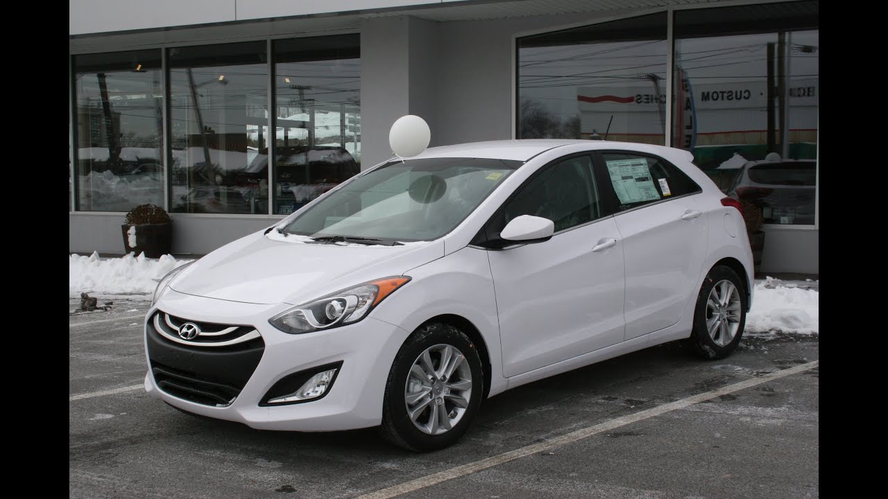2014 Hyundai Elantra GT Review and Test Drive - YouTube