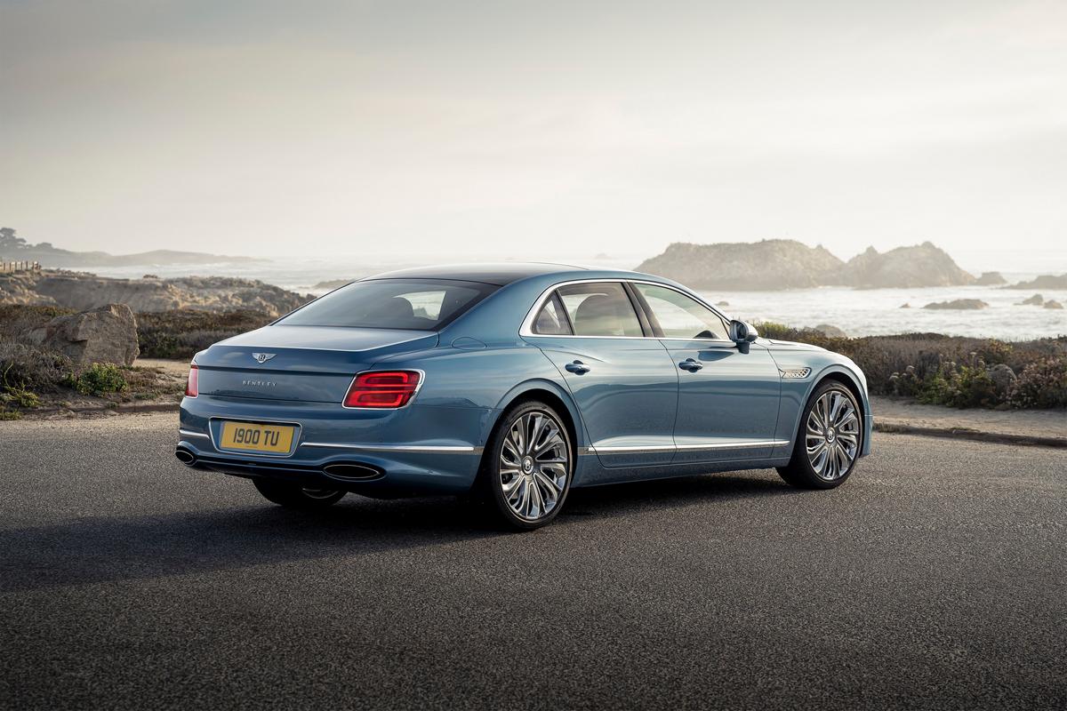 The Flying Spur Mulliner is the most luxurious sedan Bentley has ever built  - Luxurylaunches