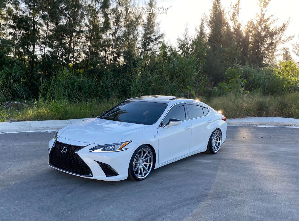 2021 Lexus ES350 F Sport with 20x9 Ferrada FR4 and Altenzo 225x35 on  Coilovers | 2016112 | Fitment Industries