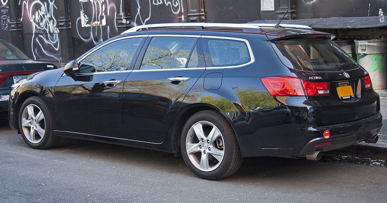 File:2011 Acura TSX Wagon.jpg - Wikimedia Commons