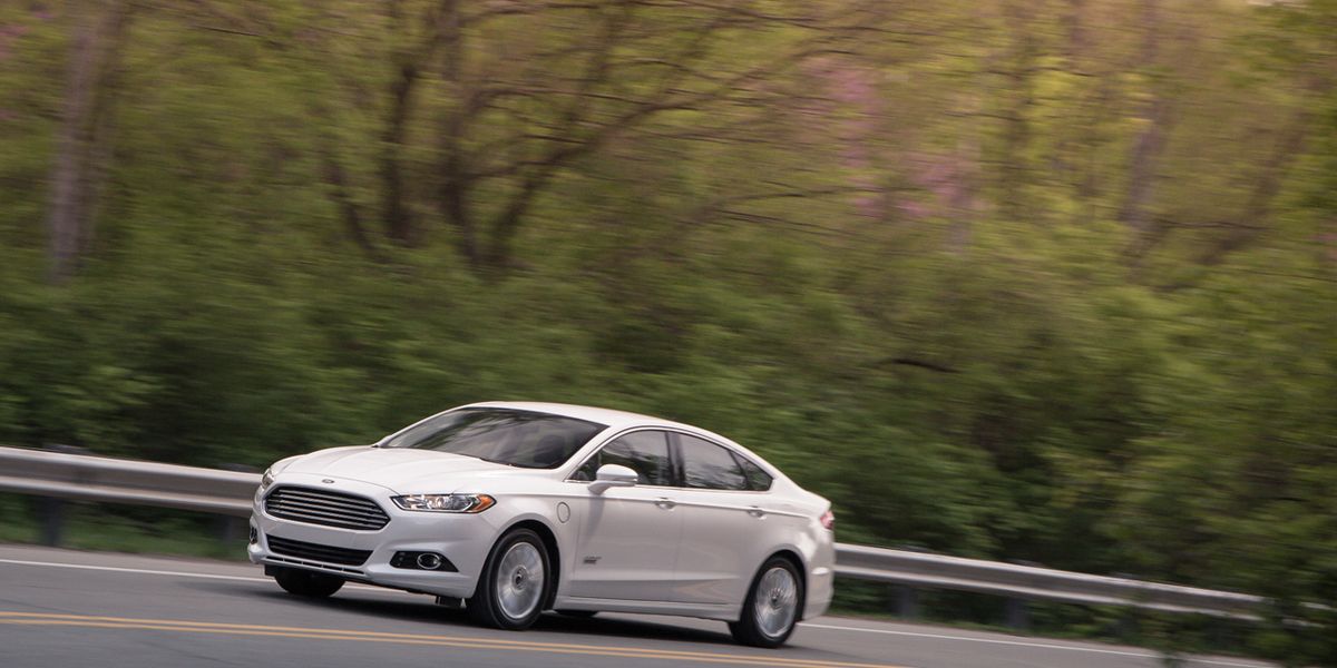 2013 Ford Fusion Energi Plug-In Hybrid Test &#8211; Review &#8211; Car and  Driver