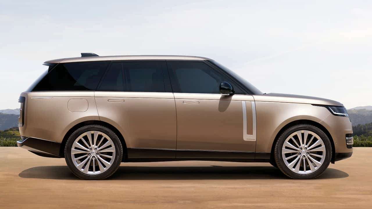 Discovery | Versatile, 7-Seat Family SUV | Land Rover
