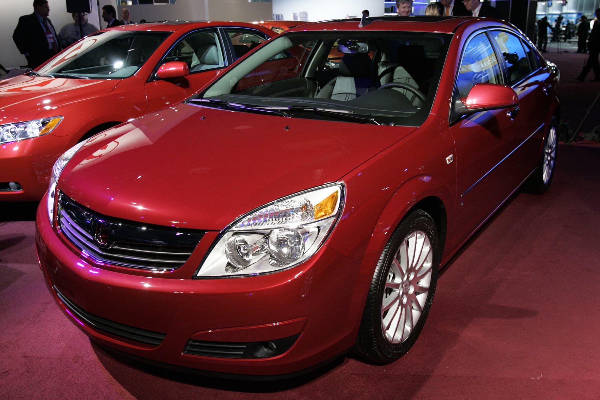 GM recalls 59,628 Saturn Aura cars for transmission cable issue