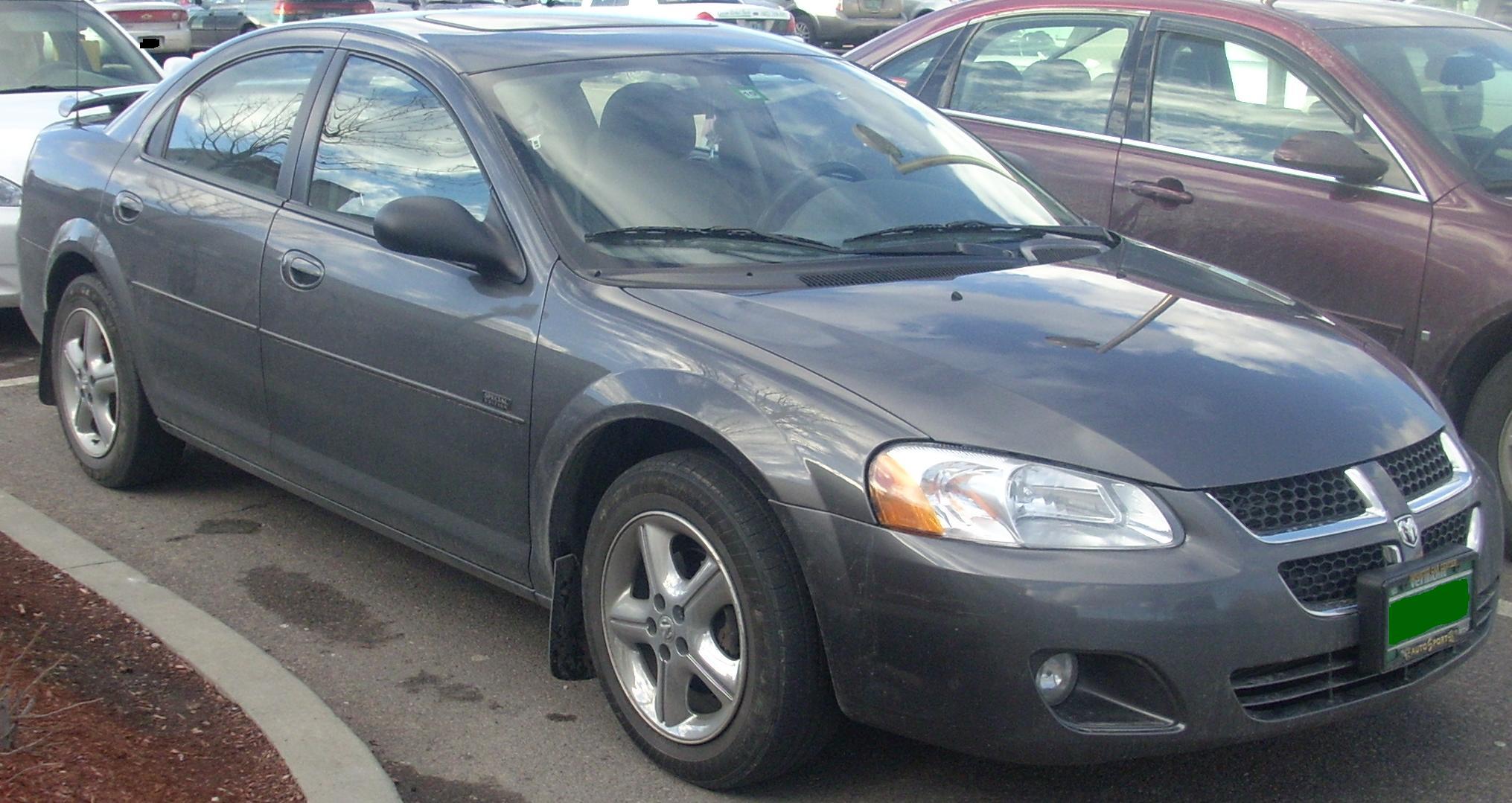 File:'04-'06 Dodge Stratus Special Edition.jpg - Wikimedia Commons