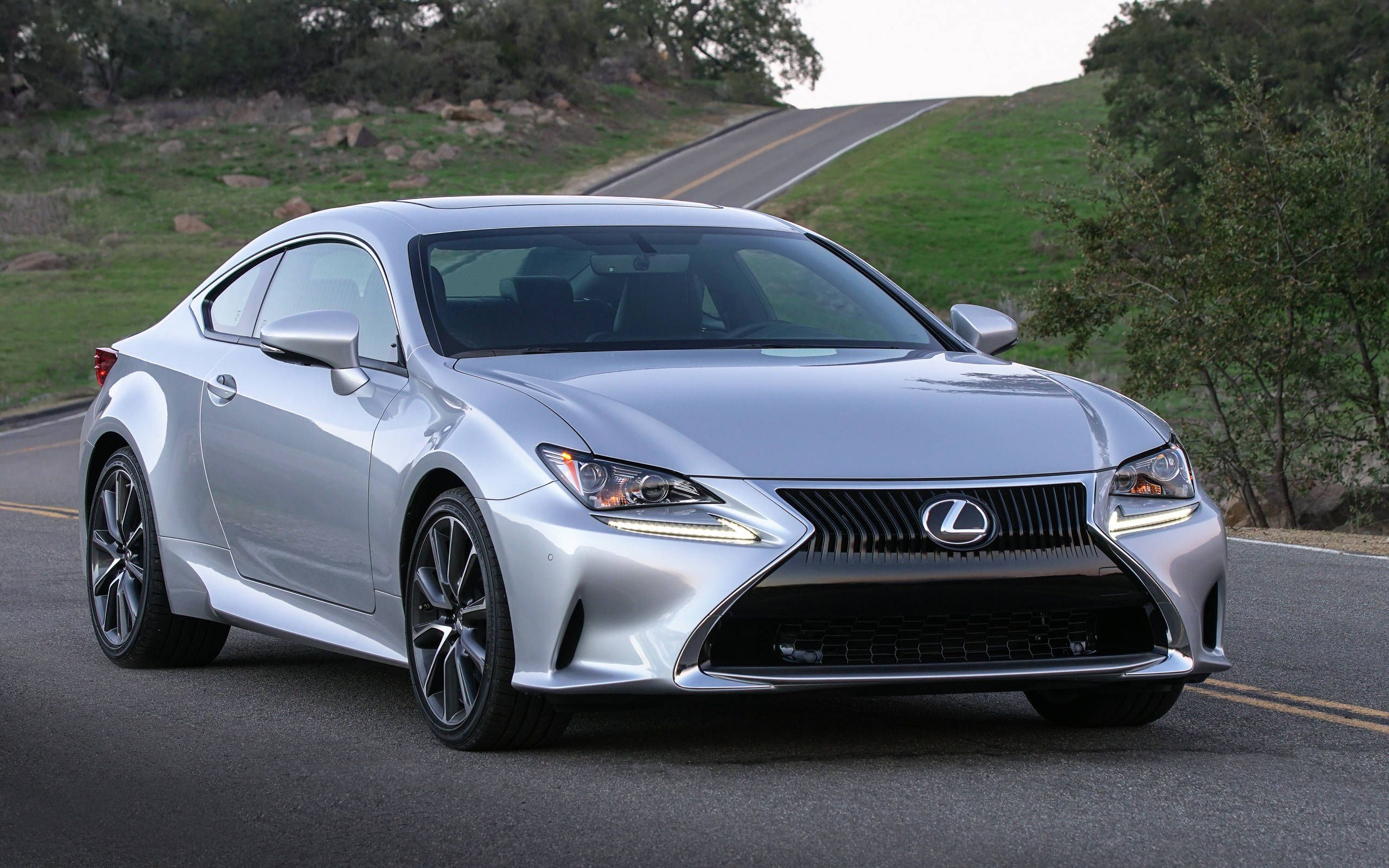 2017 Lexus RC200t review: When you want to look fast