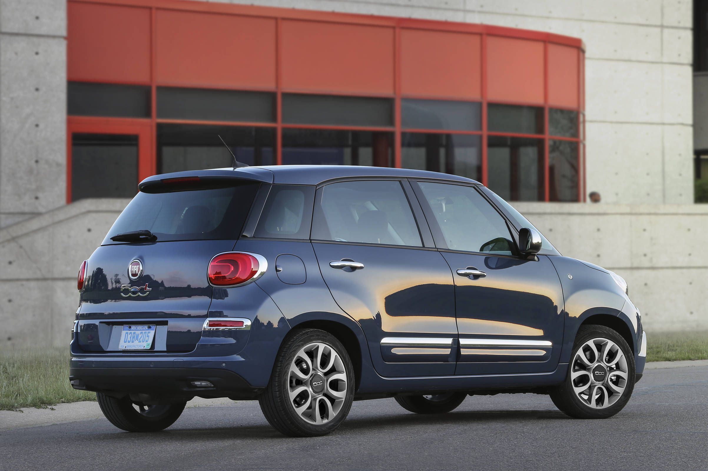 2018 Fiat 500L essentials: The most curious car currently sold in America