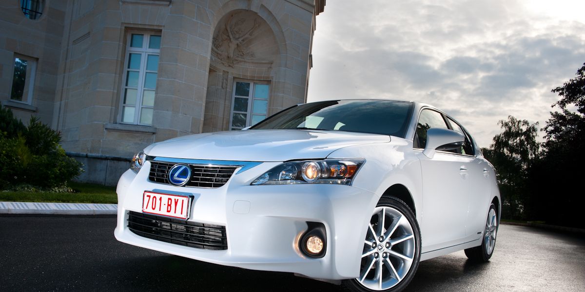 2011 Lexus CT200h Hybrid First Drive &#8211; Review &#8211; Car and Driver
