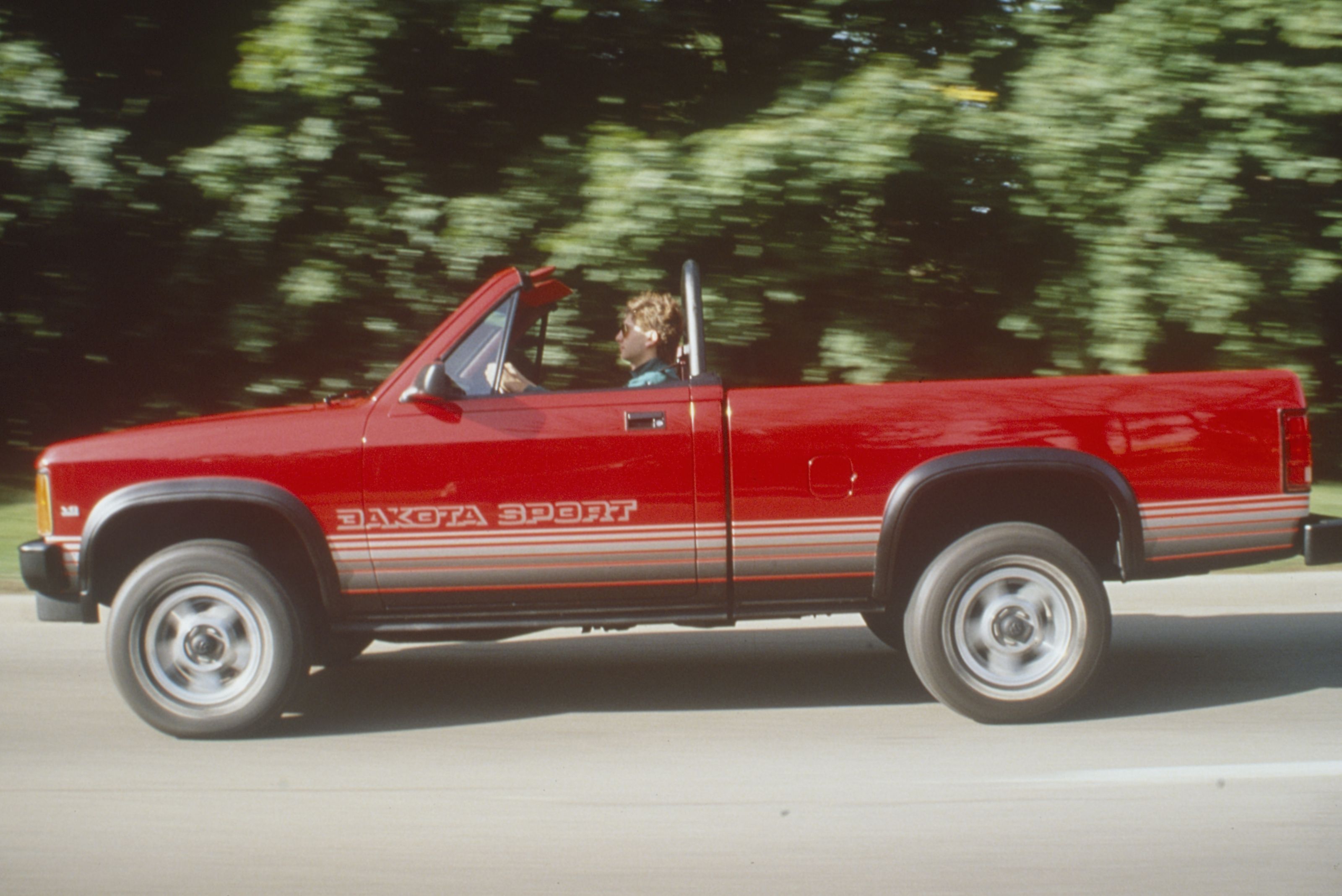 A Look Back at the Dodge Dakota Convertible, a Softtop Pickup