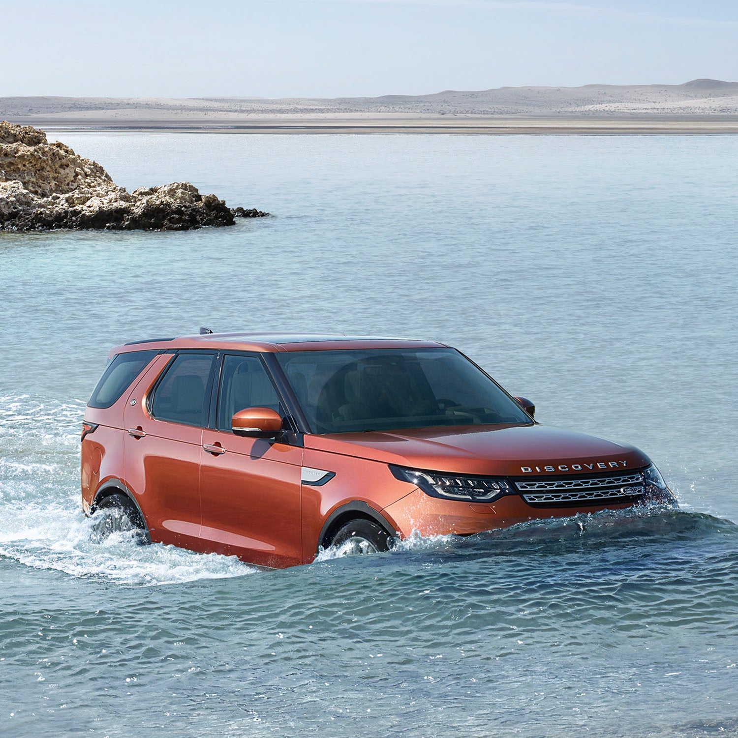 The All-New 2017 Land Rover Discovery Will Actually Go Off-Road - Outside  Online