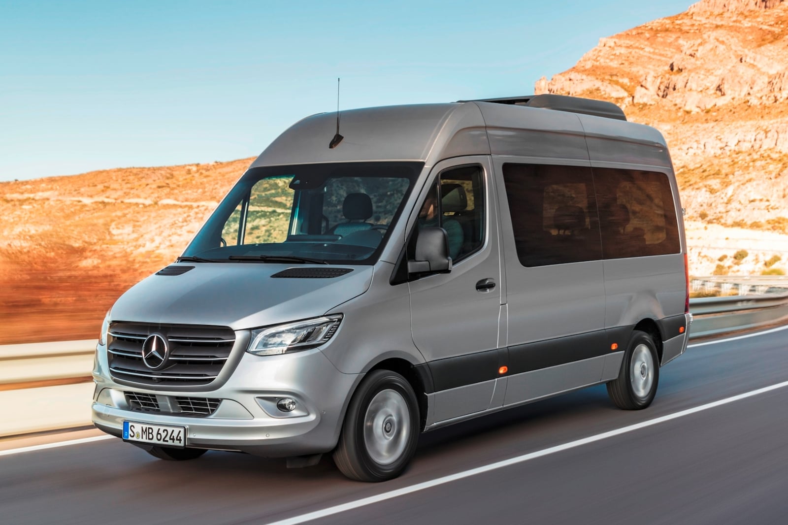 2023 Mercedes-Benz Sprinter Arrives With New Engines, New Transmission, And  AWD | CarBuzz