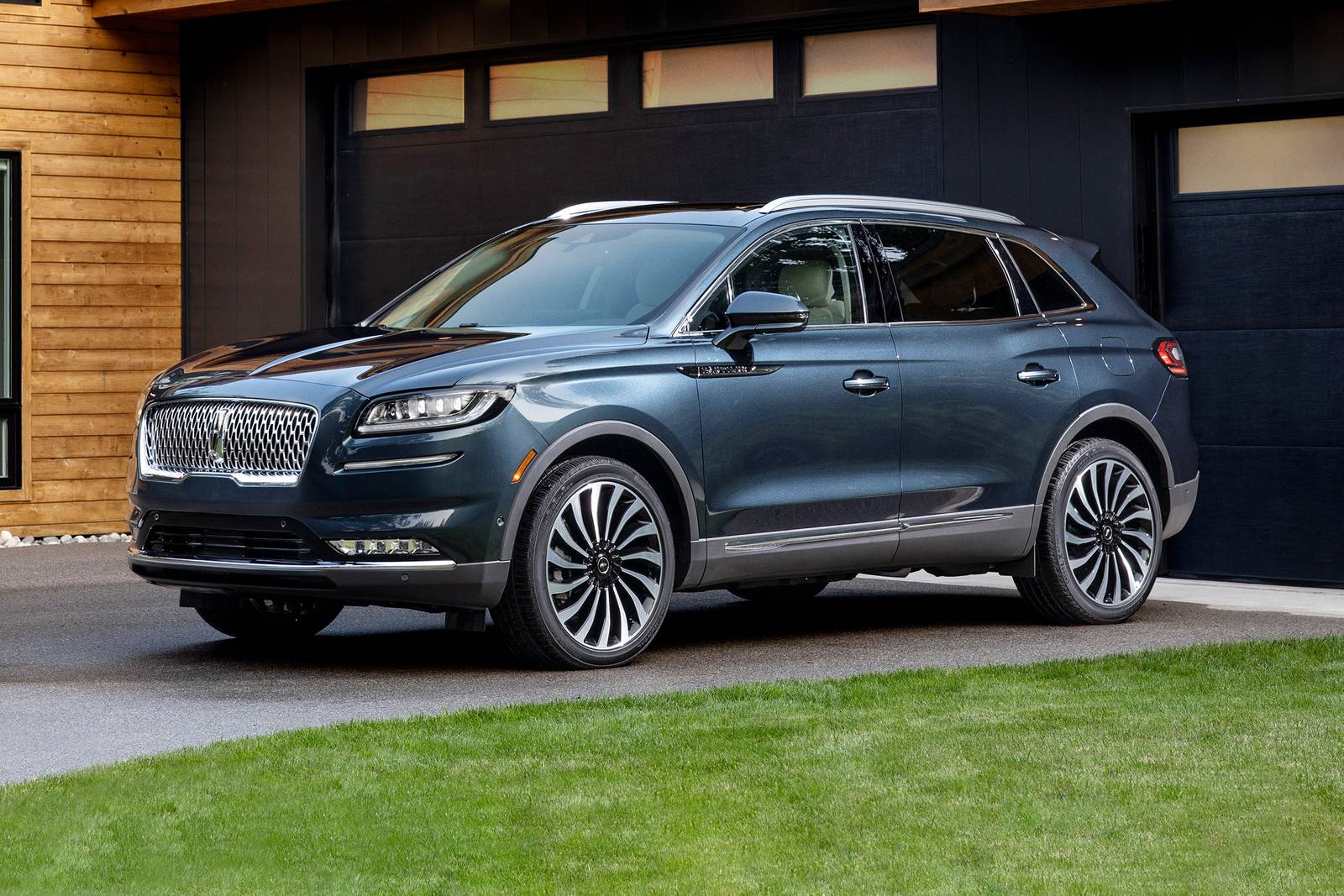 2023 Lincoln Nautilus Prices, Reviews, and Pictures | Edmunds