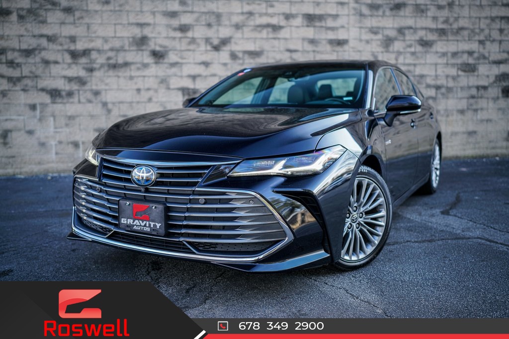 Pre-Owned 2021 Toyota Avalon Hybrid Limited 4D Sedan for Sale #010104 |  Gravity Auto Group