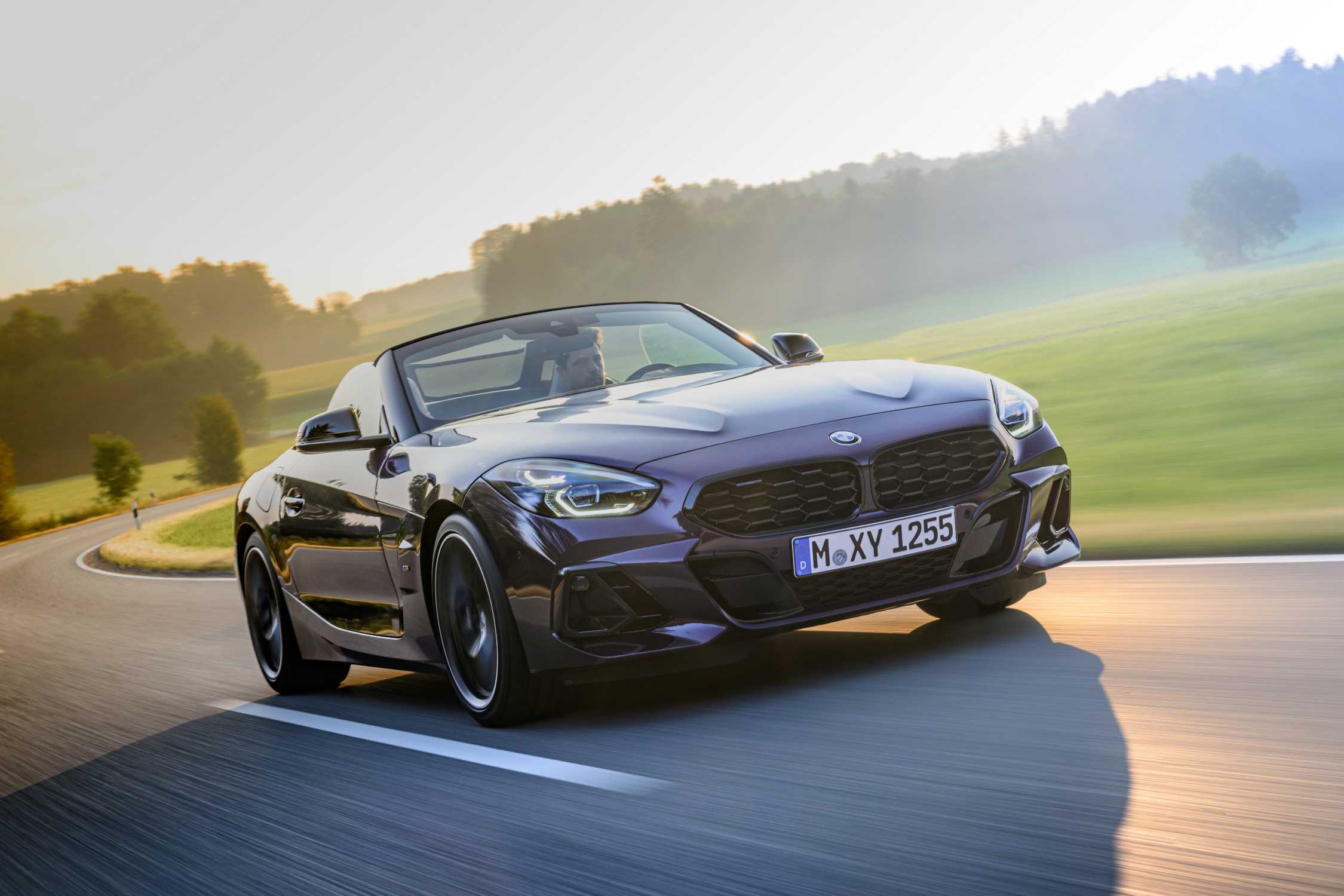 Pure driving pleasure, new updates: the BMW Z4 for model year 2023.