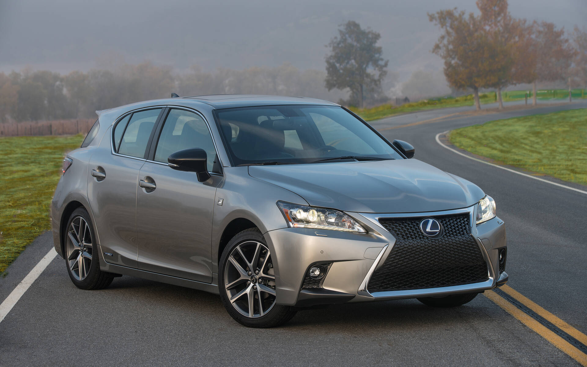 Lexus CT 200h : an Interesting Pre-Owned Hybrid - The Car Guide