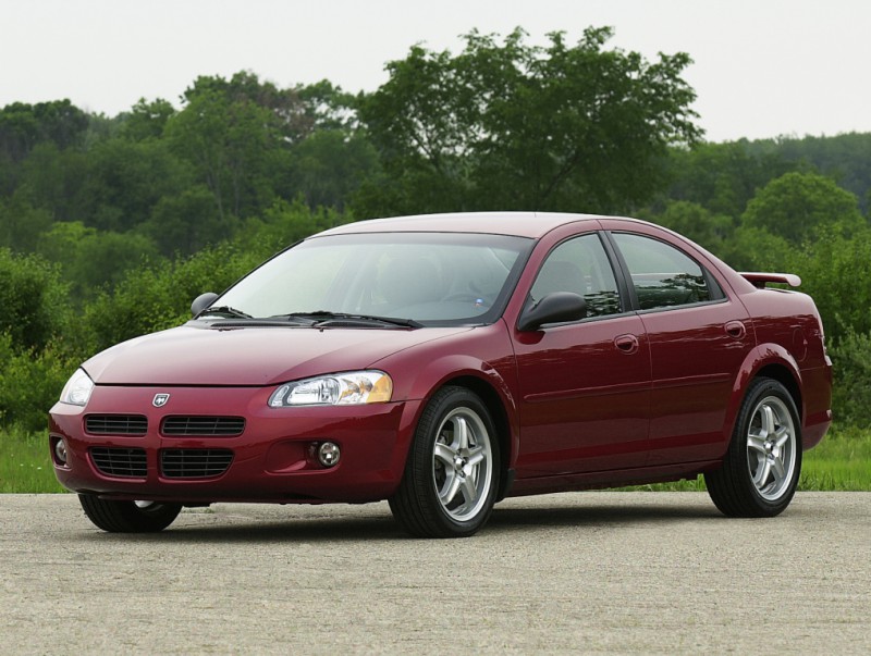 Dodge Stratus 2001 2.7 (2001 - 2006) reviews, technical data, prices