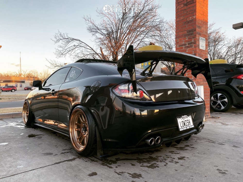 2007 Hyundai Tiburon with 18x9.5 10 Cosmis Racing Xt-206r and 215/40R18  Achilles Atr Sport and Coilovers | Custom Offsets