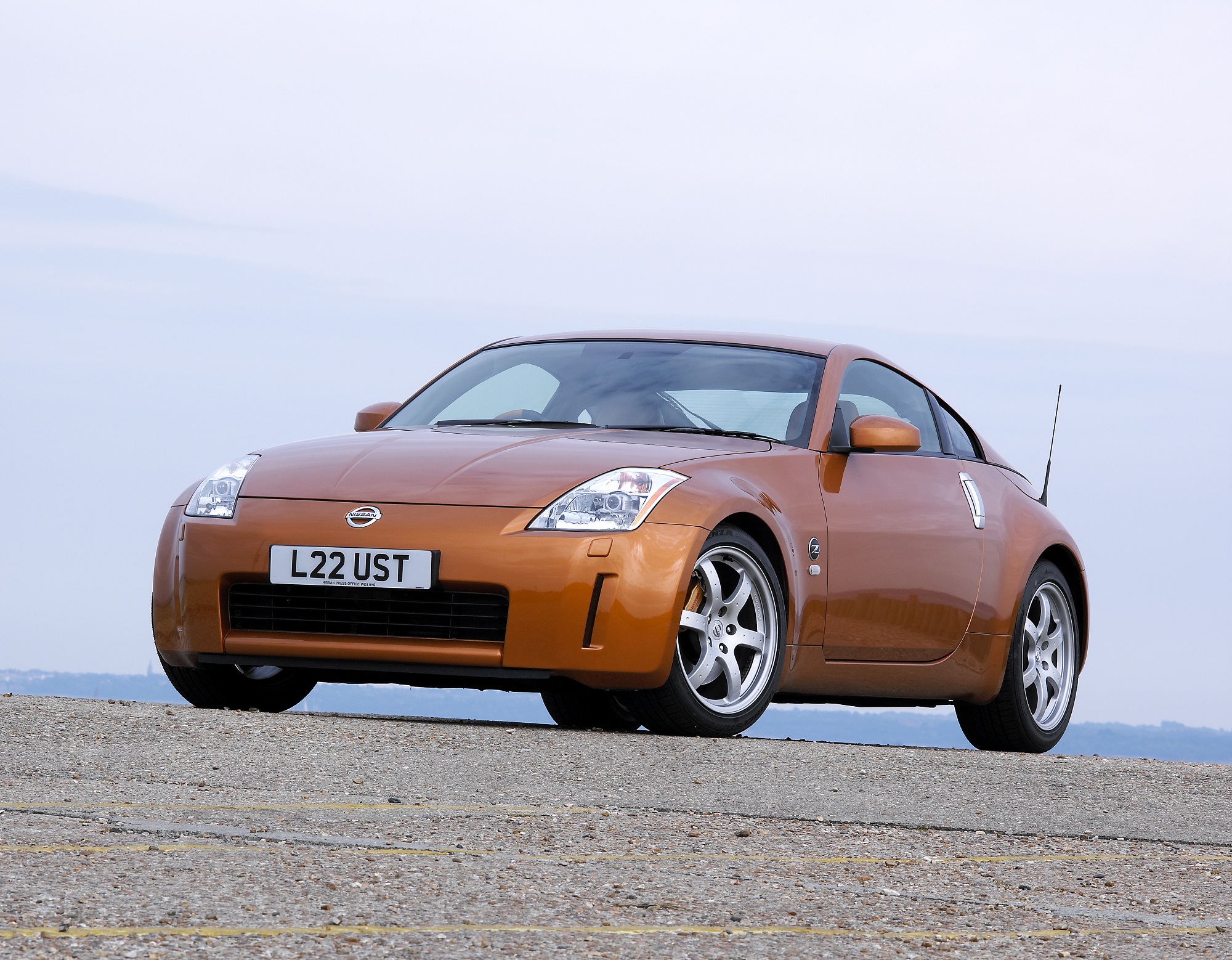 Here's Why the Nissan 350Z Is the Best Starter Drift Car