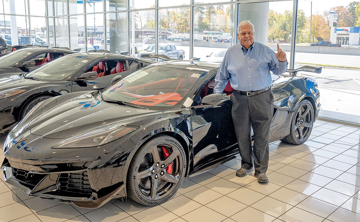 Dealer Rick Hendrick gets first 2023 Chevrolet Corvette Z06 | Automotive  News