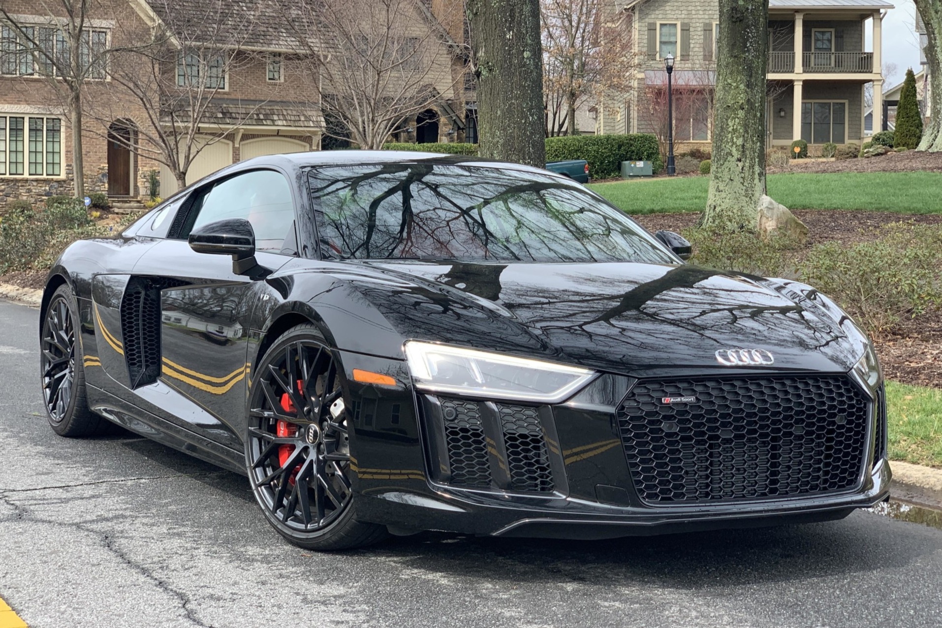 2,900-Mile 2018 Audi R8 V10 Coupe RWS S Tronic for sale on BaT Auctions -  sold for $118,000 on March 4, 2020 (Lot #28,654) | Bring a Trailer