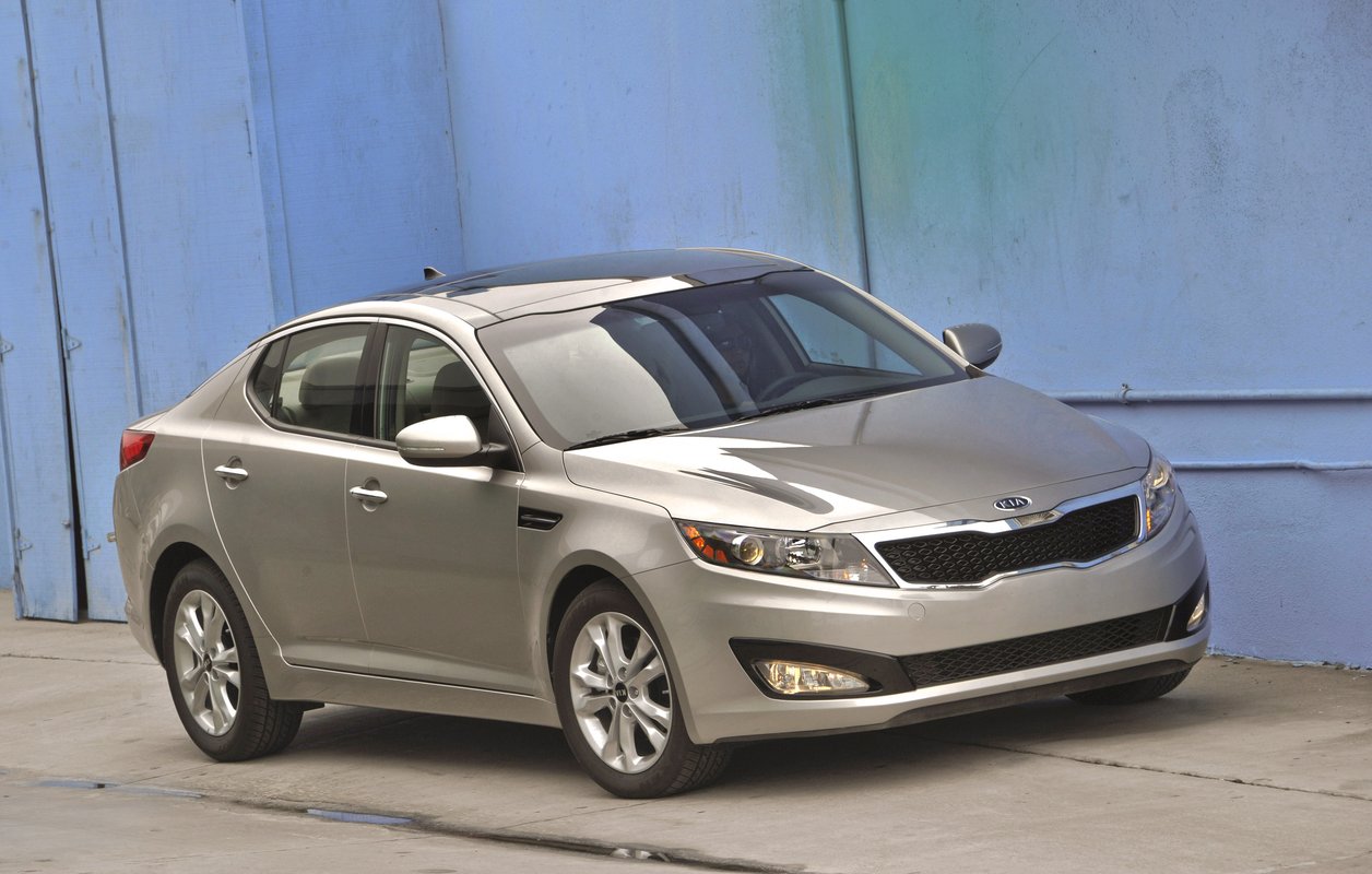 2011 Kia Optima Review, Ratings, Specs, Prices, and Photos - The Car  Connection
