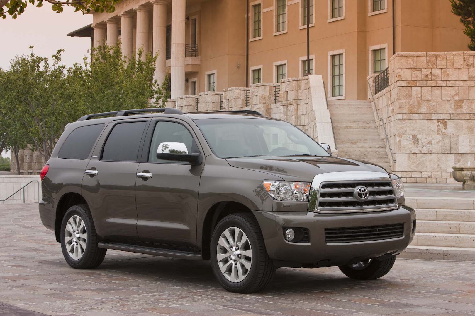 2016 Toyota Sequoia Review, Ratings, Specs, Prices, and Photos - The Car  Connection