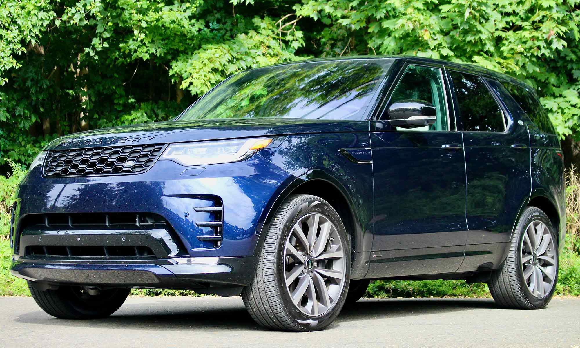 2021 Land Rover Discovery R-Dynamic S Review | UTV Driver
