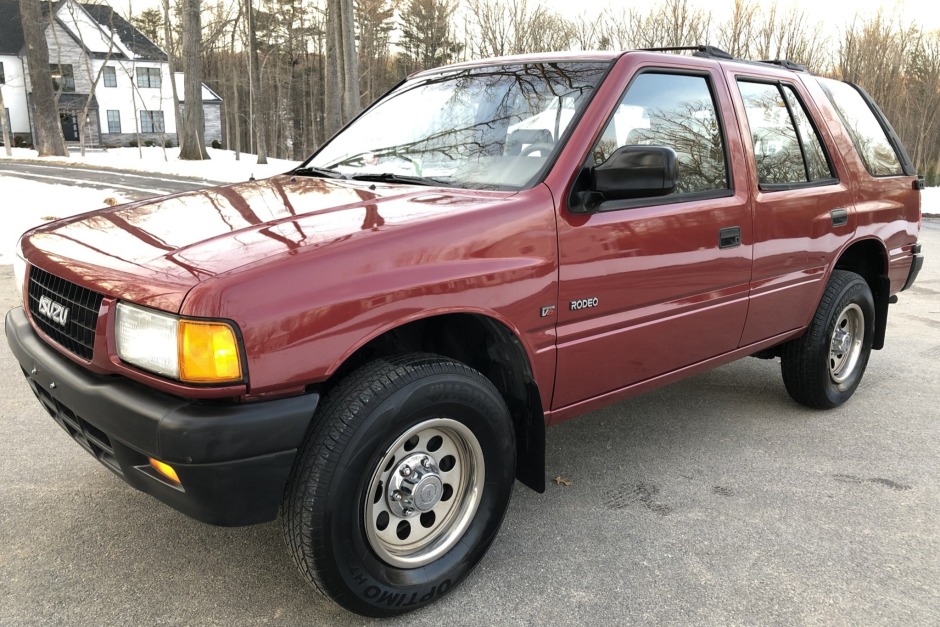 No Reserve: 1994 Isuzu Rodeo S for sale on BaT Auctions - sold for $3,300  on January 24, 2020 (Lot #27,340) | Bring a Trailer