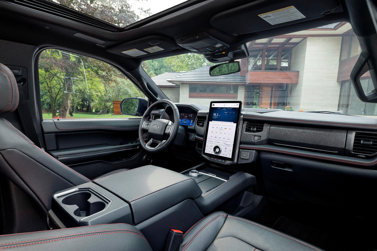 2023 Ford Expedition Interior Dimensions: Seating, Cargo Space & Trunk Size  - Photos | CarBuzz